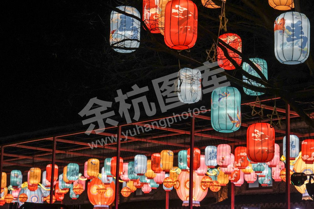 瓶窑马年灯笼、花灯