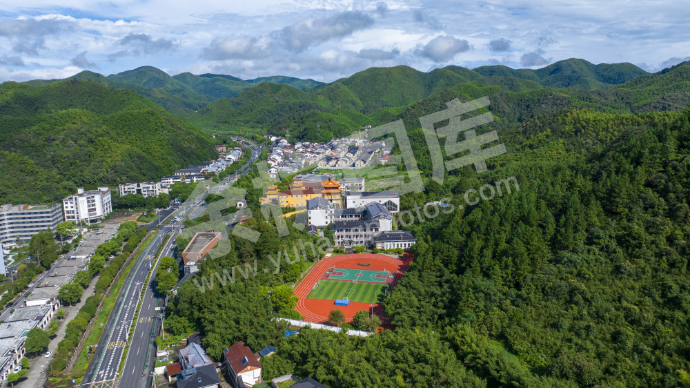 百丈小学
