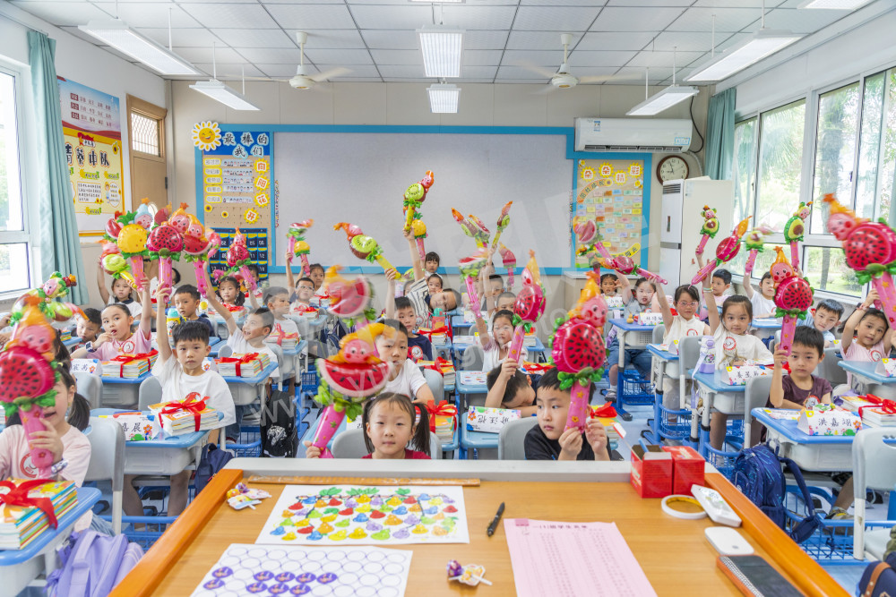 瓶窑一小开学照片