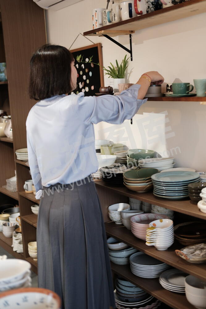 大侠瓷器杂货铺