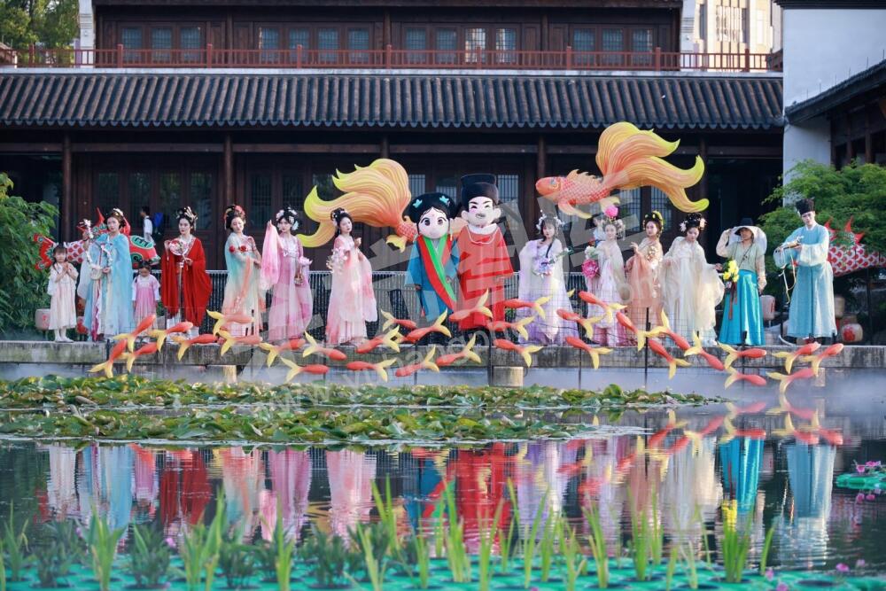 五一闲林埠老街国风巡游